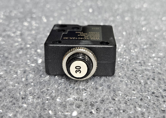 2326 - Circuit Breaker